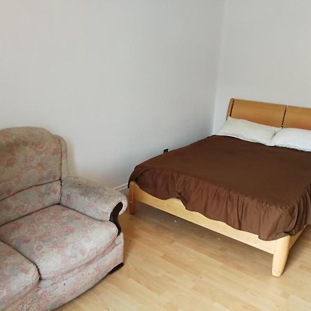 Budget Double Bedroom Near Glasgow City Centre And West End Eksteriør billede