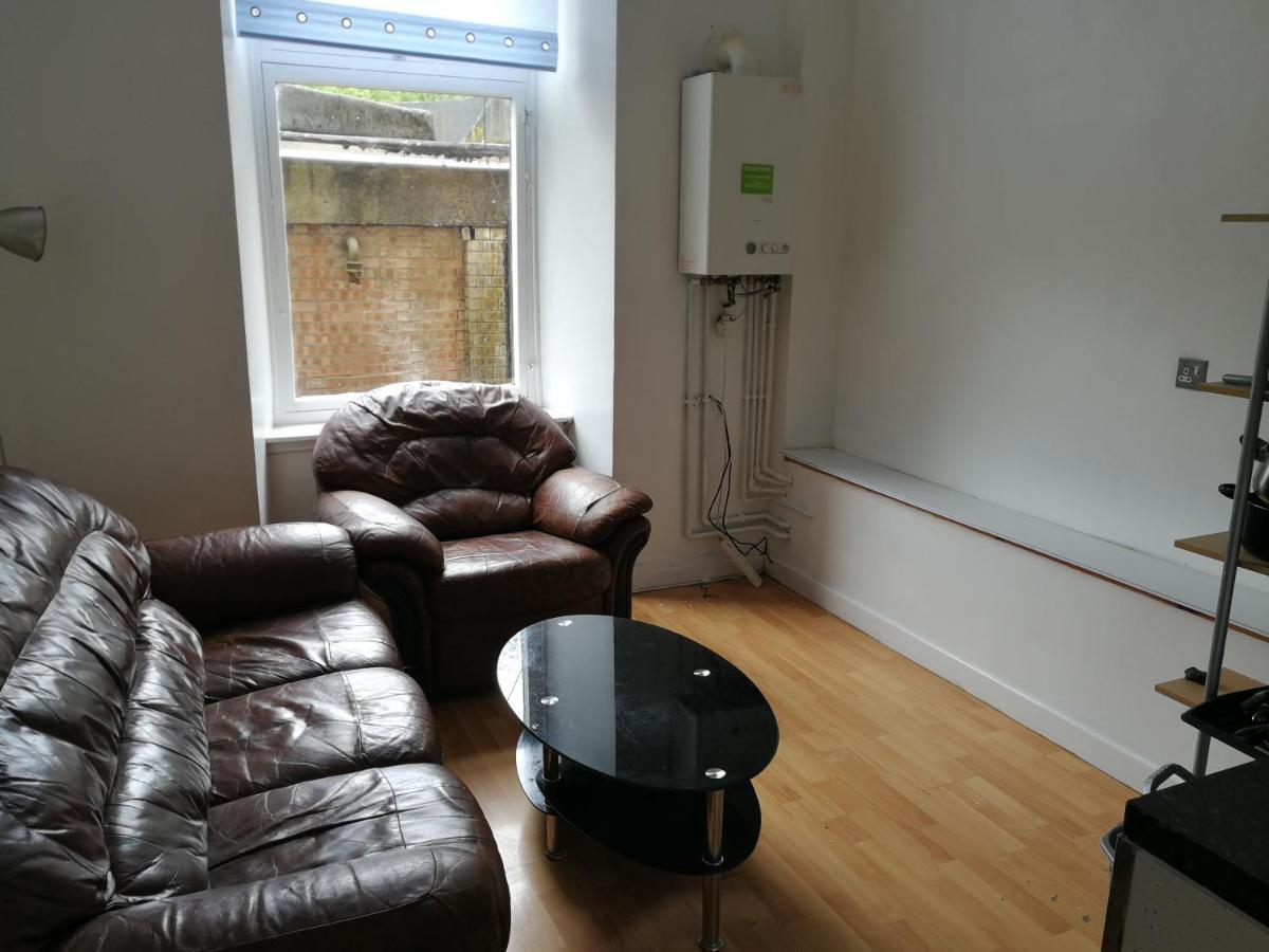 Budget Double Bedroom Near Glasgow City Centre And West End Eksteriør billede